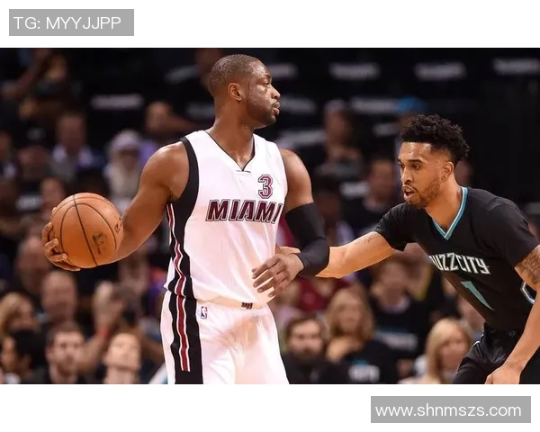 1112赛季热火与勇士的巅峰对决回顾与分析 1112赛季热火与勇士的巅峰对决回顾与分析