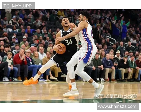 七十六人对阵雄鹿的精彩对决分析与赛季前景展望 七十六人对阵雄鹿的精彩对决分析与赛季前景展望