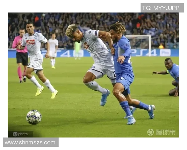 亨克与塞尔塔的比赛比分揭晓分析及精彩瞬间回顾