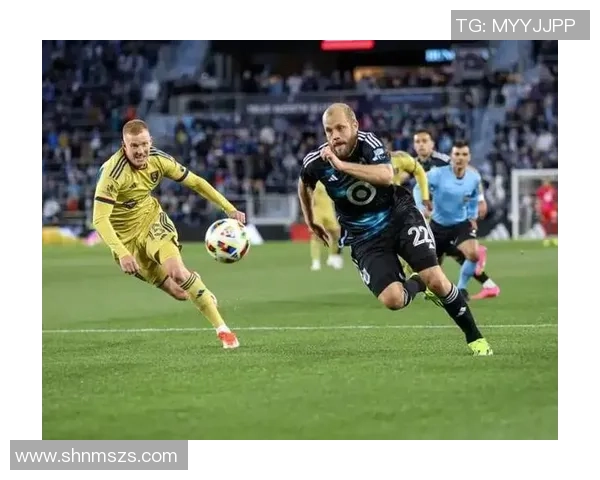 休斯敦与明尼苏达的激烈对决揭示了两队的实力与潜力之争 休斯敦与明尼苏达的激烈对决揭示了两队的实力与潜力之争