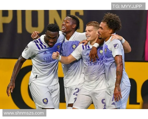 前进之英与罗达的激烈对决展现足球魅力与团队精神的巅峰较量 前进之英与罗达的激烈对决展现足球魅力与团队精神的巅峰较量