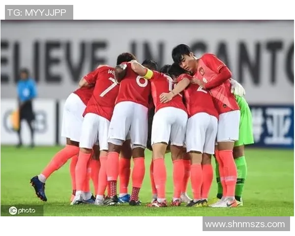 恒大主场迎战日本球队期待精彩对决与激情碰撞 恒大主场迎战日本球队期待精彩对决与激情碰撞